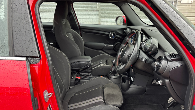 MINI Hatchback 1.5 Cooper Sport II 5dr Petrol Hatchback